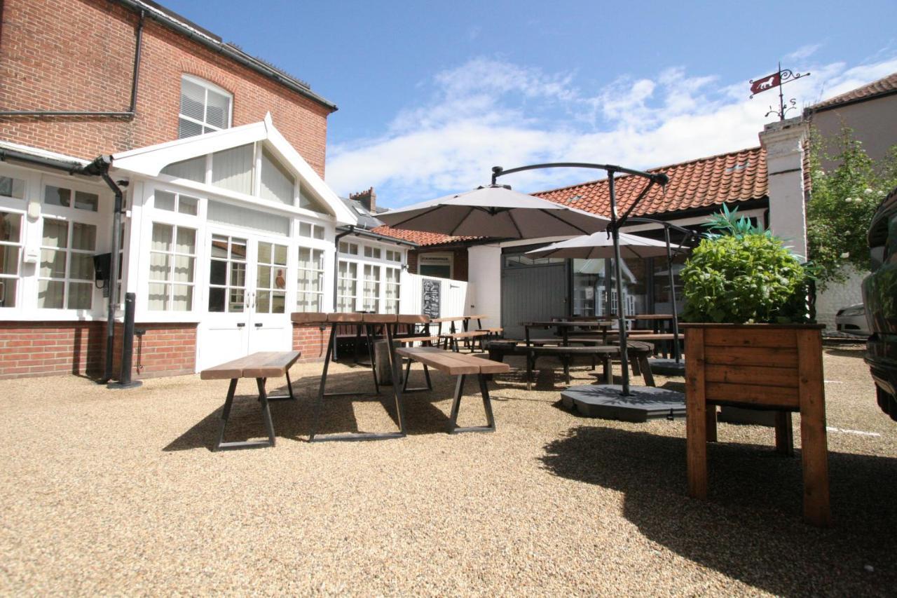 Inn The Red Lion 5*